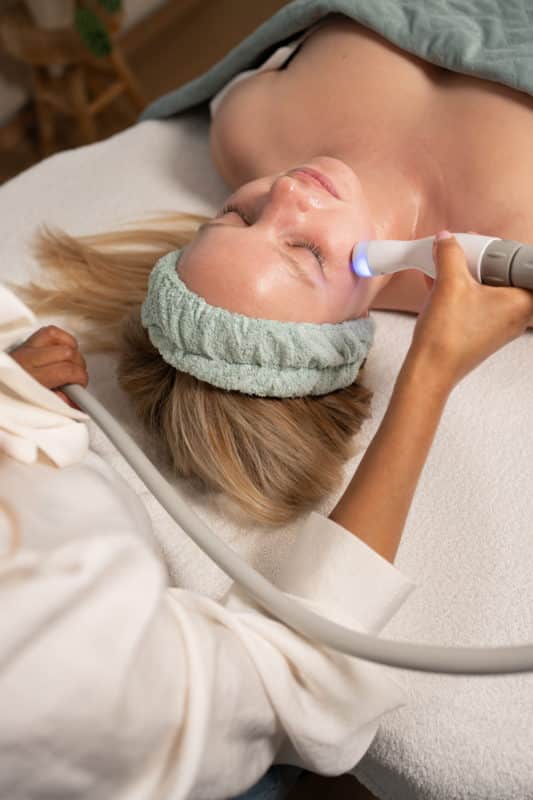 Radiofrequentie gelaatslifting schoonheidssalon